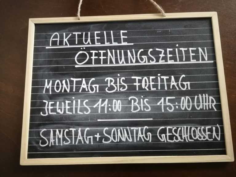 Aktuelle Corona-Öffnungszeiten des Ladencafé Röstoff in Neubiberg